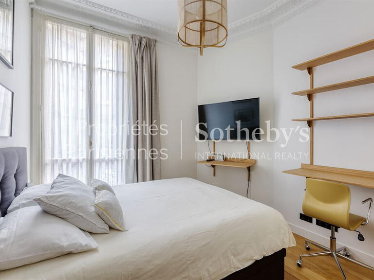 Apartment Paris 16e - 4 bedrooms - 231m²