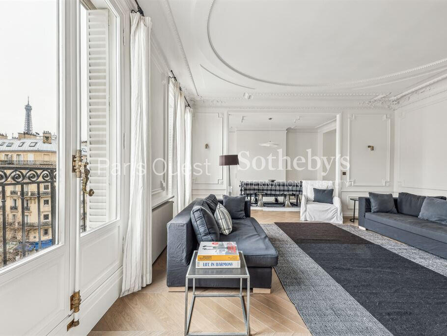 Apartment Paris 16e