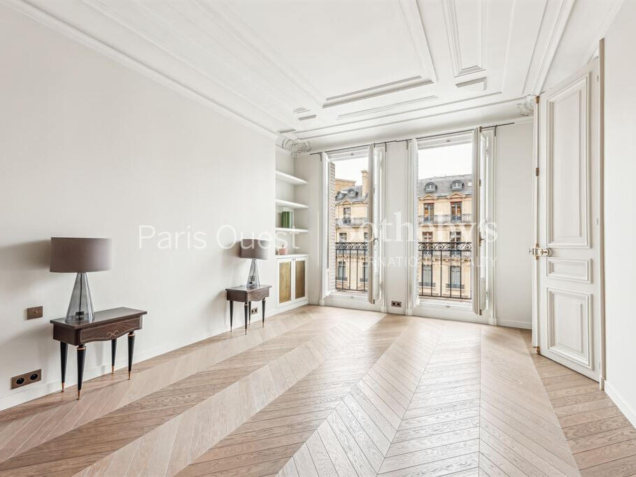 Apartment Paris 16e