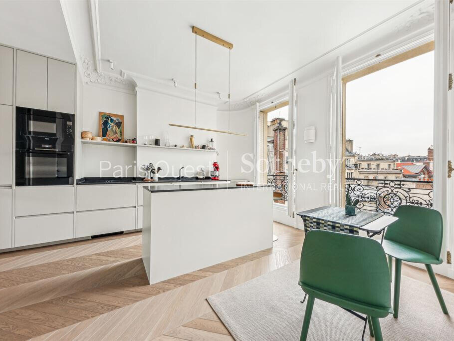 Apartment Paris 16e