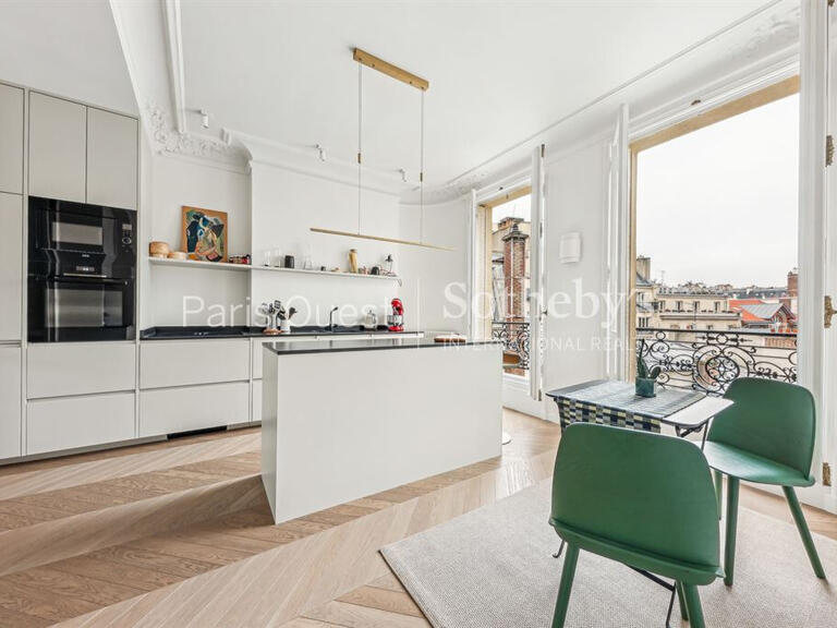 Apartment Paris 16e - 3 bedrooms - 182m²