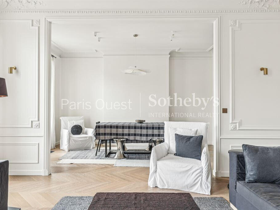 Apartment Paris 16e