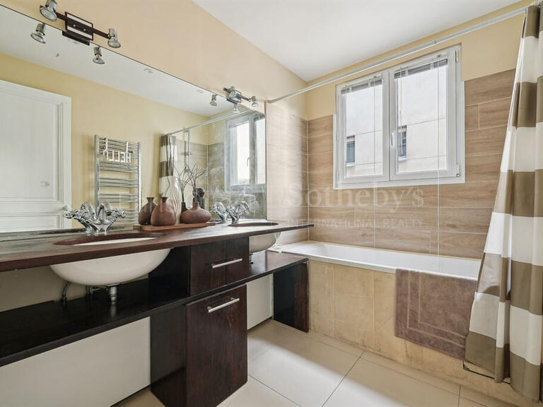 Apartment Paris 16e - 2 bedrooms - 72m²