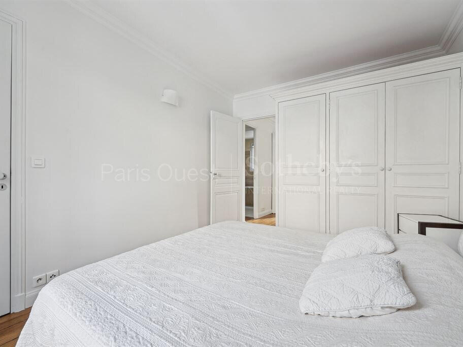 Apartment Paris 16e