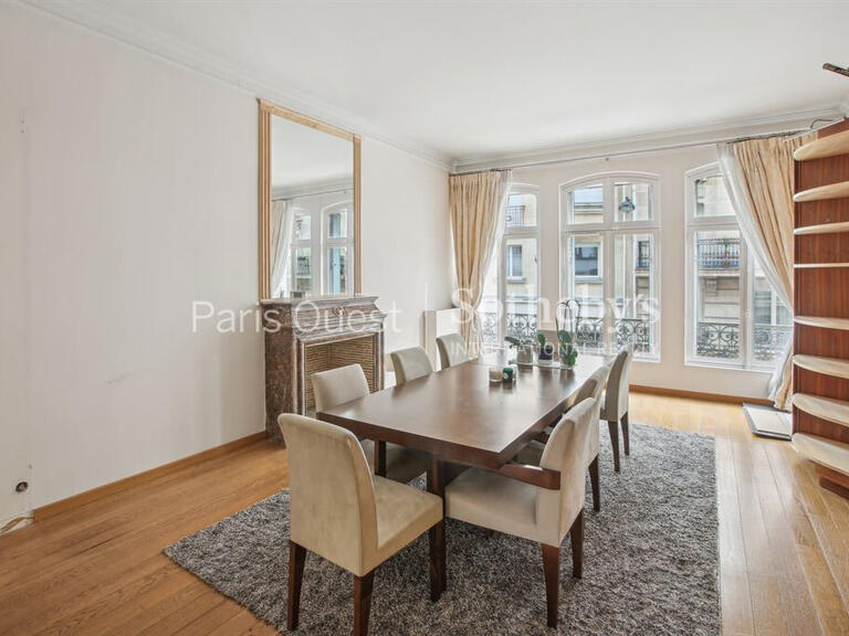 Apartment Paris 16e - 3 bedrooms - 175m²