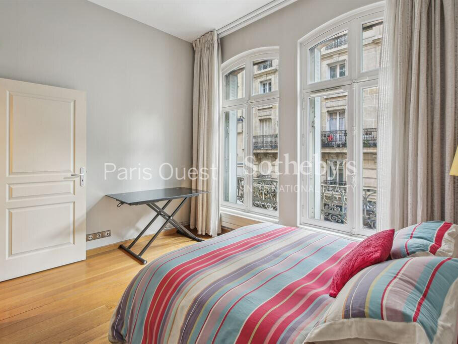 Apartment Paris 16e