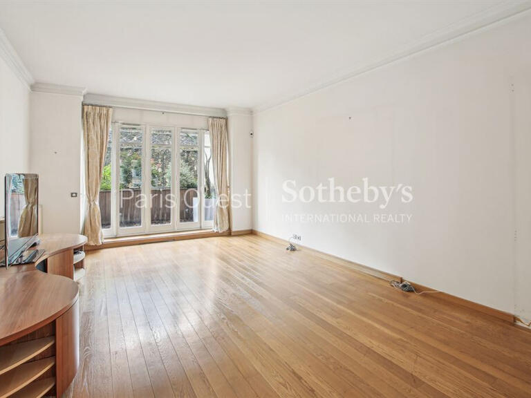 Apartment Paris 16e - 3 bedrooms - 175m²