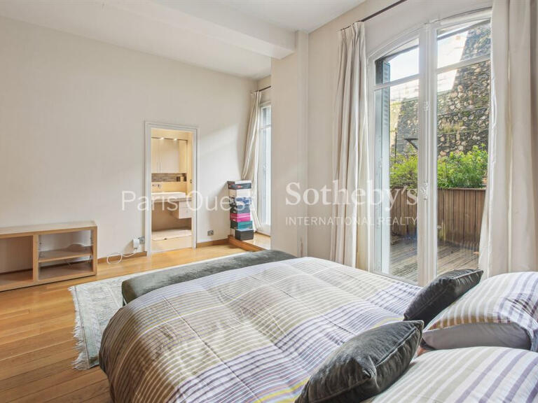 Apartment Paris 16e - 3 bedrooms - 175m²