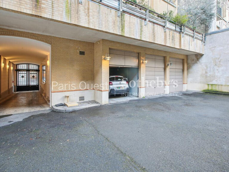 Apartment Paris 16e - 3 bedrooms - 175m²