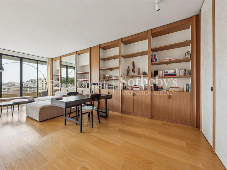 Apartment Paris 16e - 2 bedrooms - 195m²