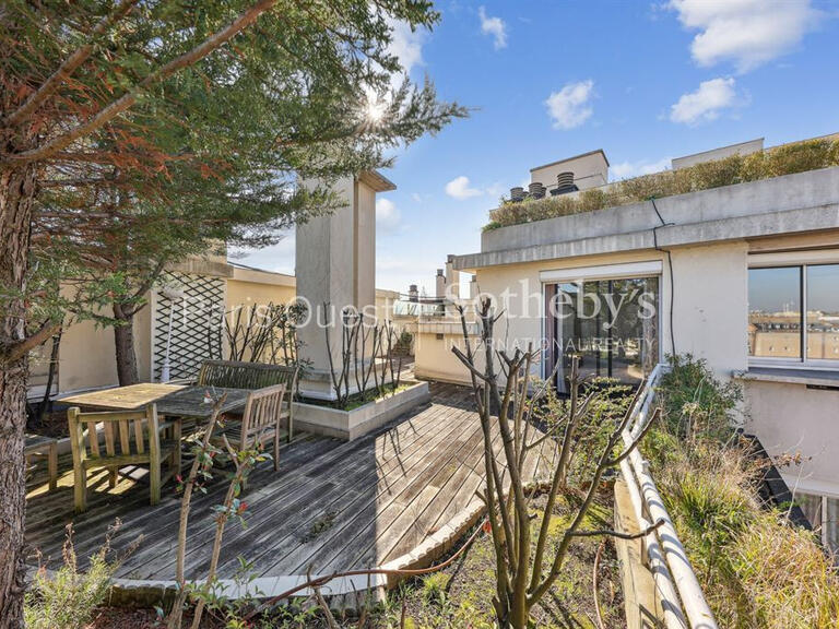 Apartment Paris 16e - 2 bedrooms - 195m²