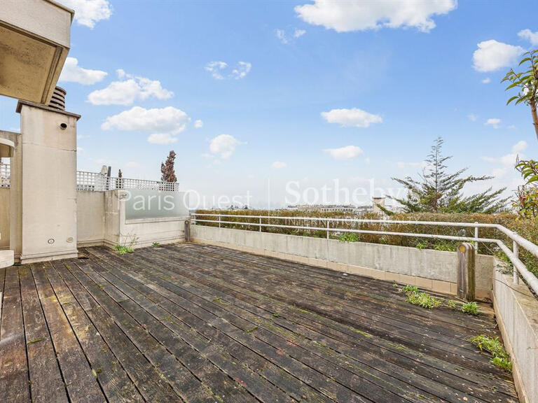 Apartment Paris 16e - 2 bedrooms - 195m²