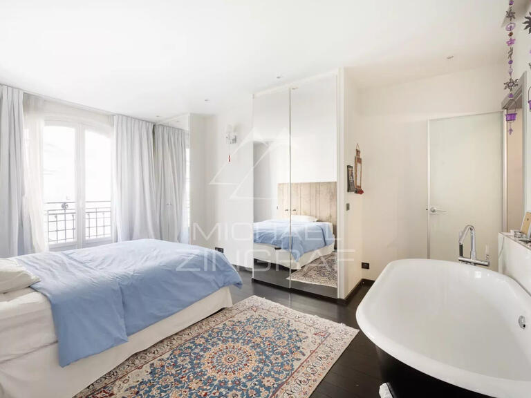 Apartment Paris 16e - 3 bedrooms - 181m²