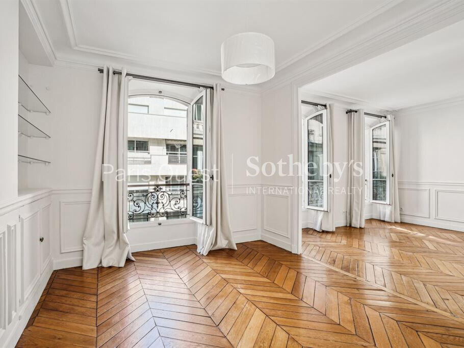 Apartment Paris 16e