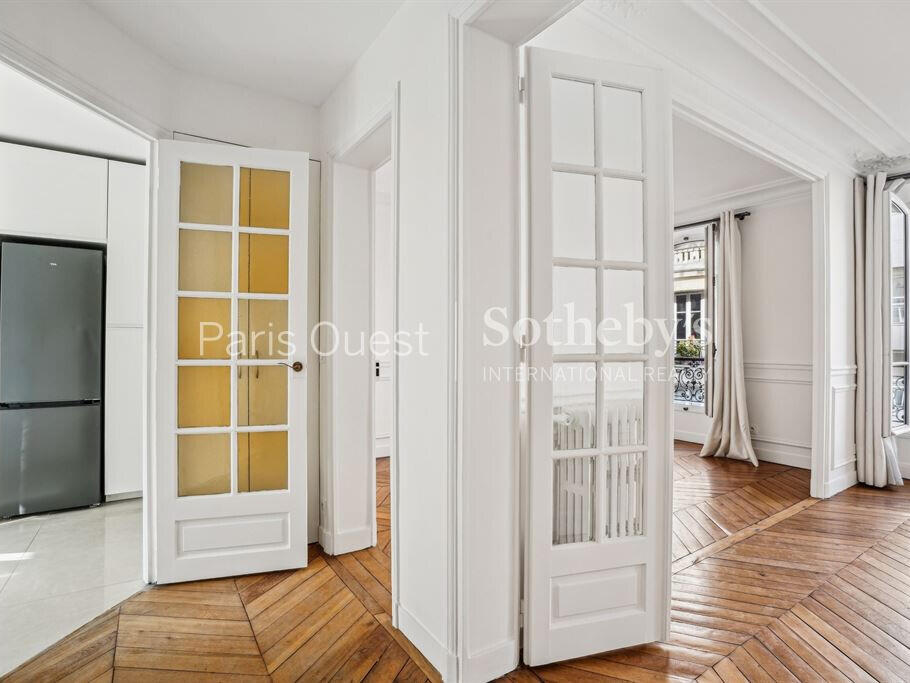 Apartment Paris 16e