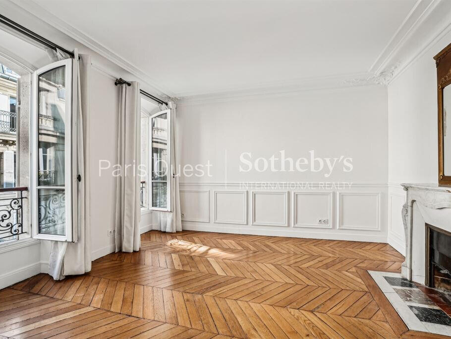 Apartment Paris 16e