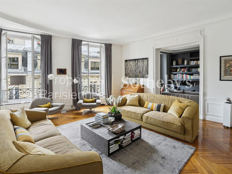 Apartment Paris 16e - 2 bedrooms - 244m²