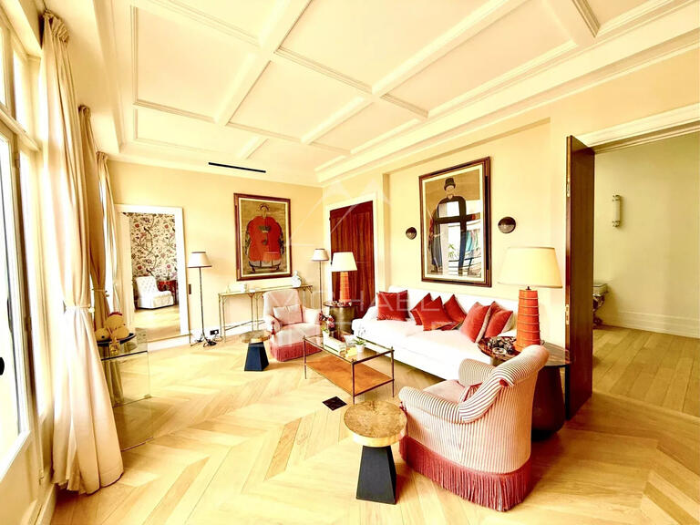 Apartment Paris 16e - 4 bedrooms - 438m²