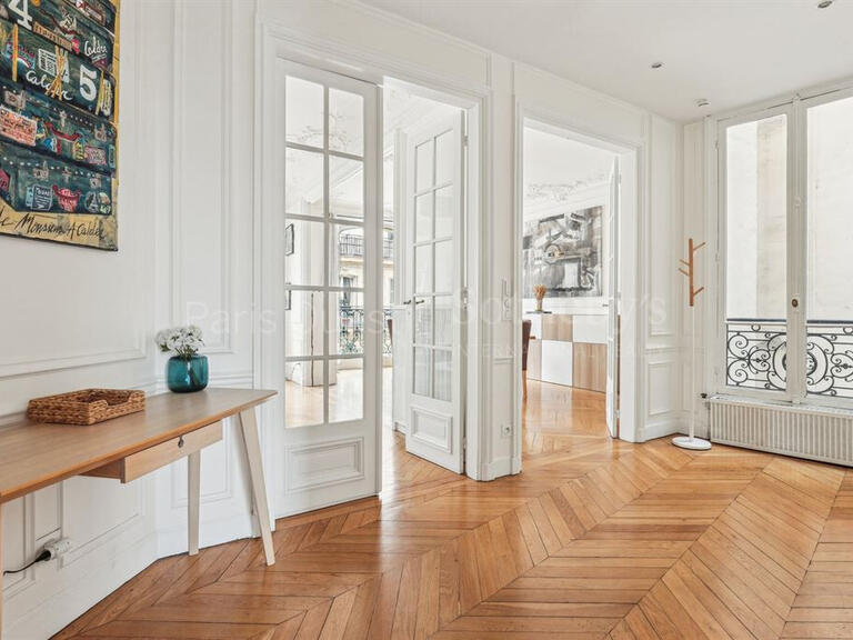 Apartment Paris 16e - 3 bedrooms - 121m²