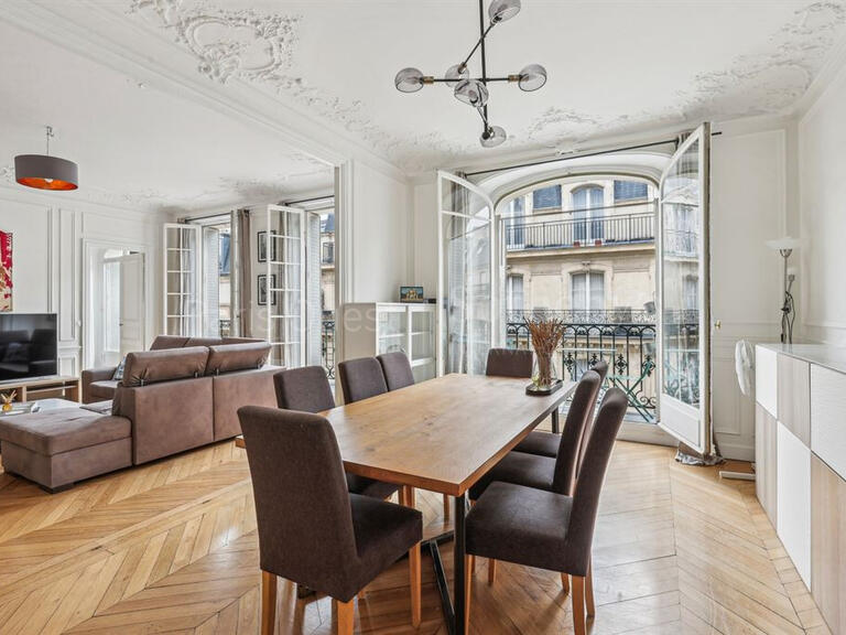 Apartment Paris 16e - 3 bedrooms - 121m²