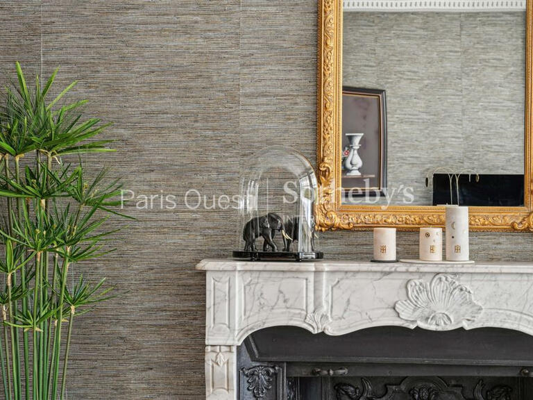 Apartment Paris 16e - 2 bedrooms - 210m²