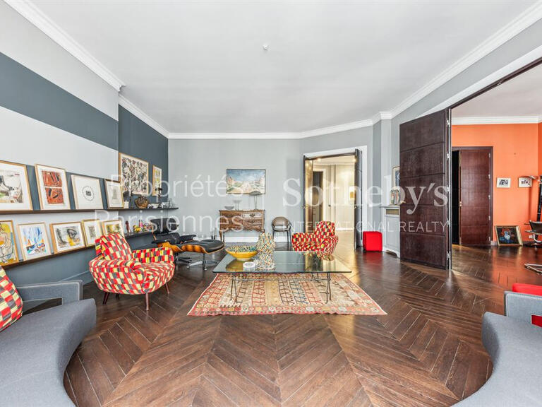 Appartement Paris 16e - 5 chambres - 371m²