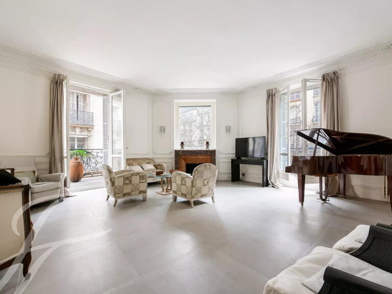 Apartment Paris 16e - 2 bedrooms - 122m²