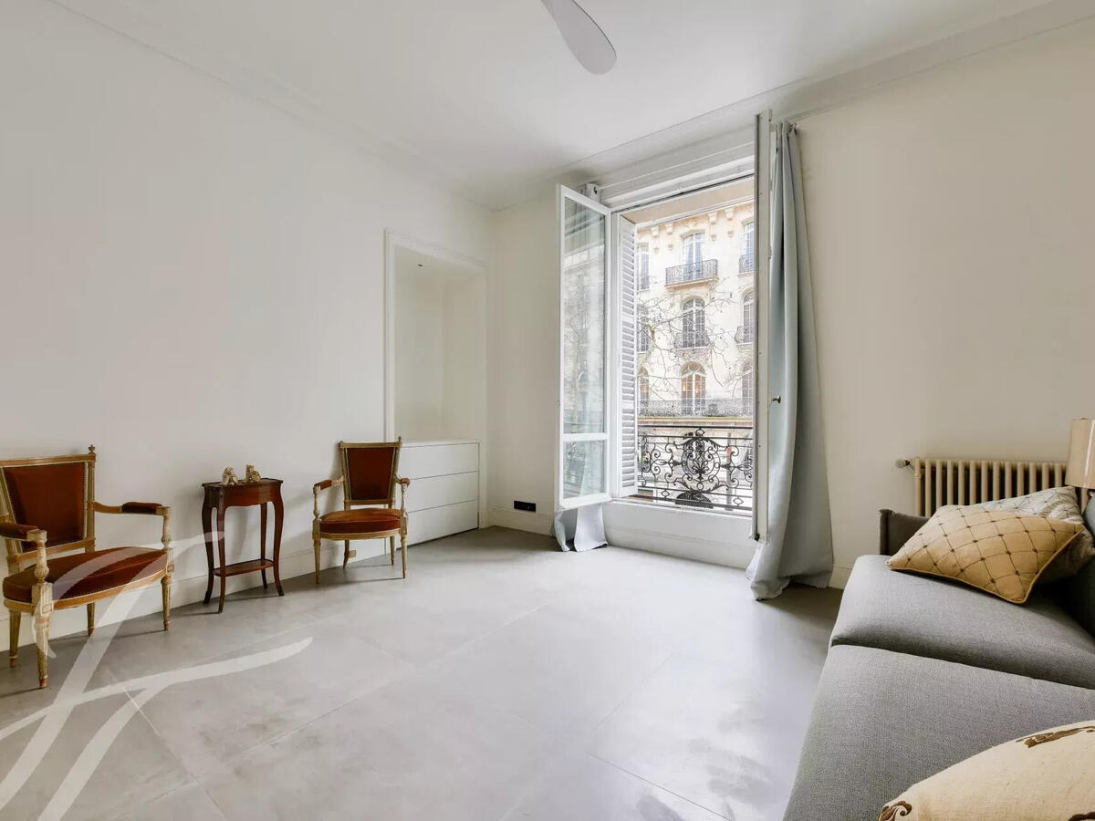 Apartment Paris 16e