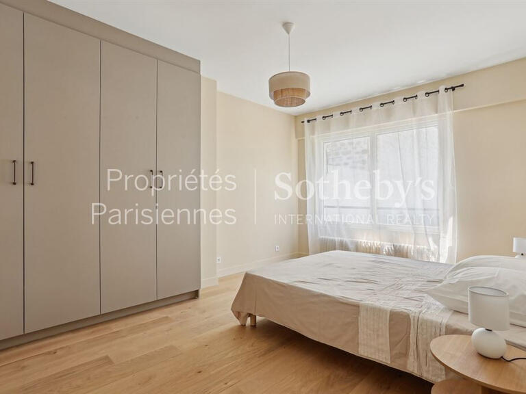 House Paris 16e - 3 bedrooms - 340m²