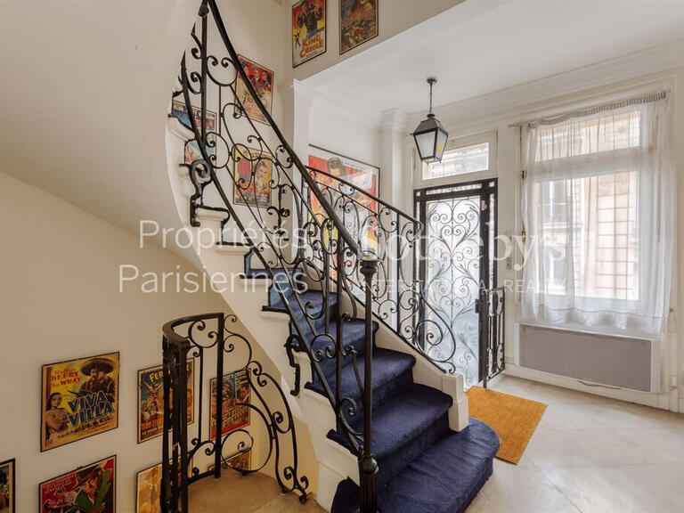 Maison Paris 16e - 5 chambres - 397m²