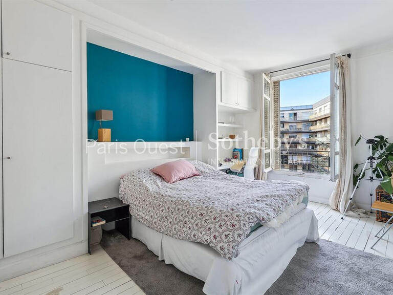 Sale Apartment Paris 17e - 3 bedrooms