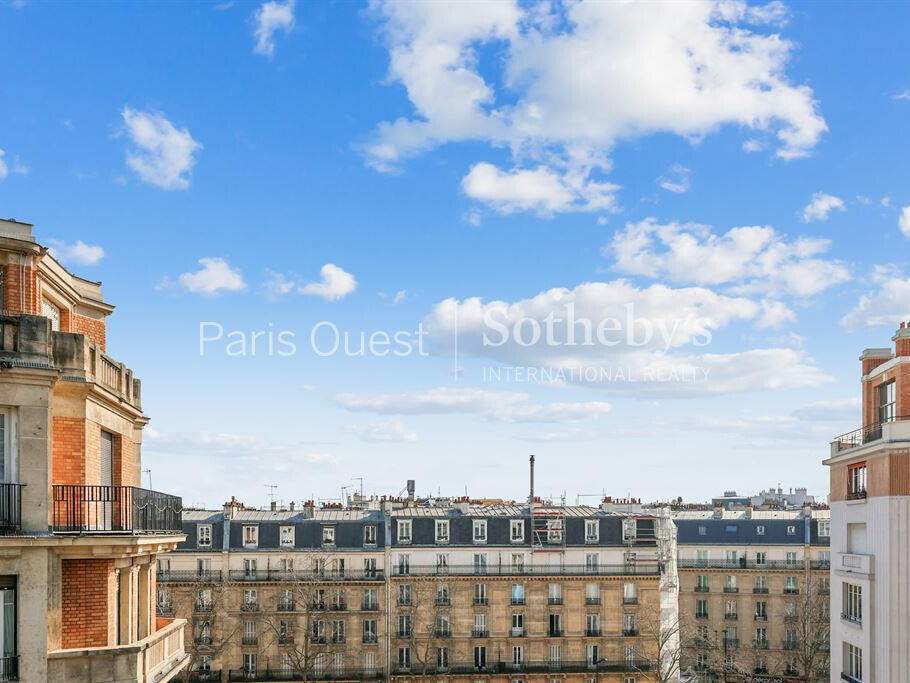 Apartment Paris 17e