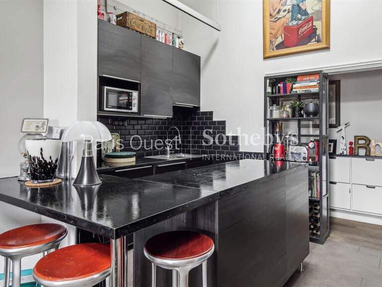 Sale Apartment Paris 17e - 3 bedrooms