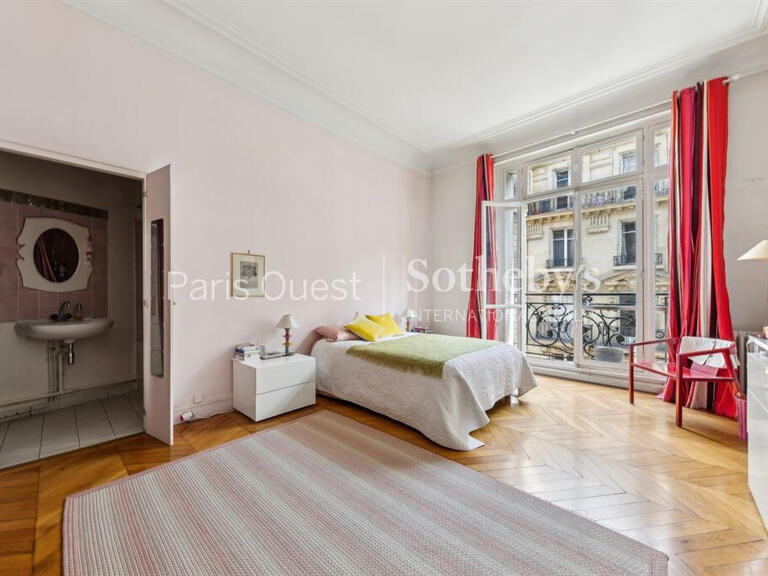 Sale Apartment Paris 17e - 7 bedrooms