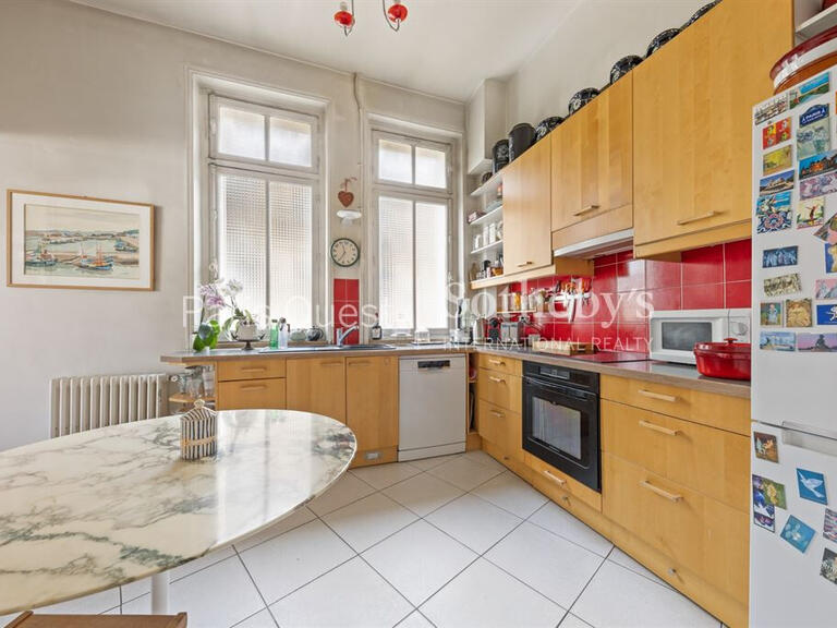 Sale Apartment Paris 17e - 7 bedrooms