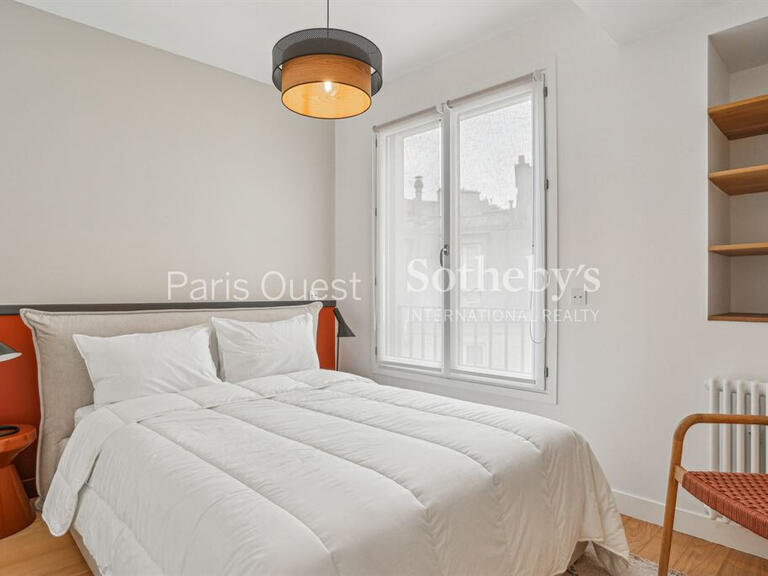 Location Appartement Paris 17e - 2 chambres