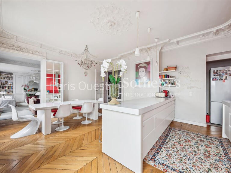 Appartement Paris 17e - 5 chambres - 239m²