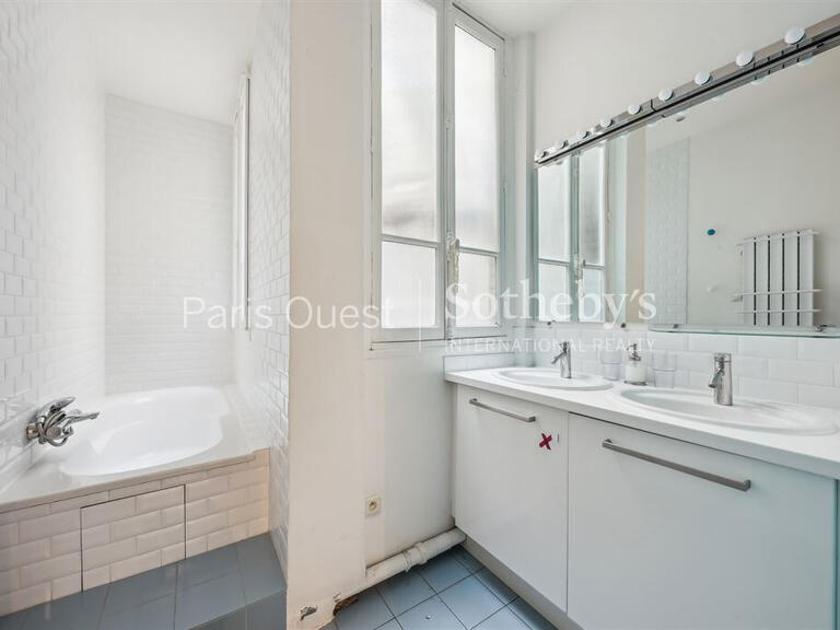 Appartement Paris 17e - 5 chambres - 239m²