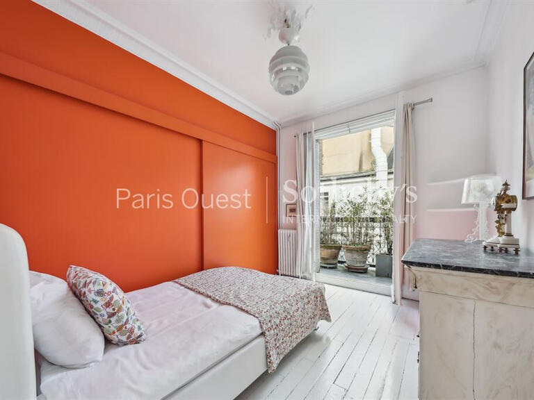 Appartement Paris 17e - 5 chambres - 239m²