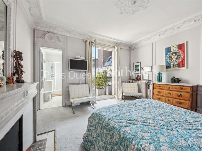 Appartement Paris 17e - 5 chambres - 239m²