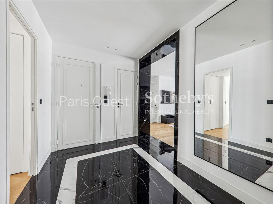 Apartment Paris 17e