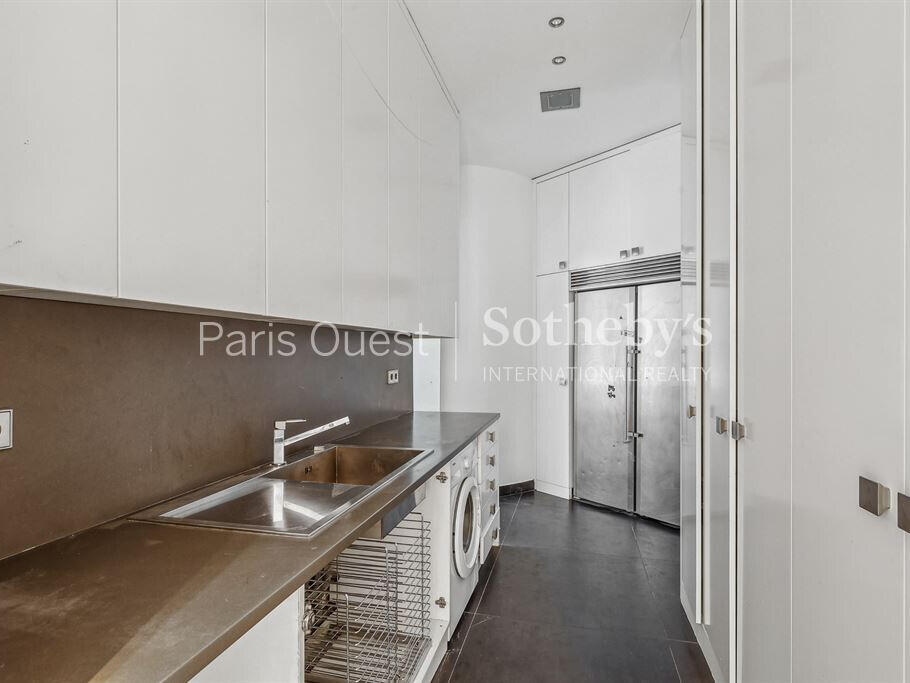 Apartment Paris 17e