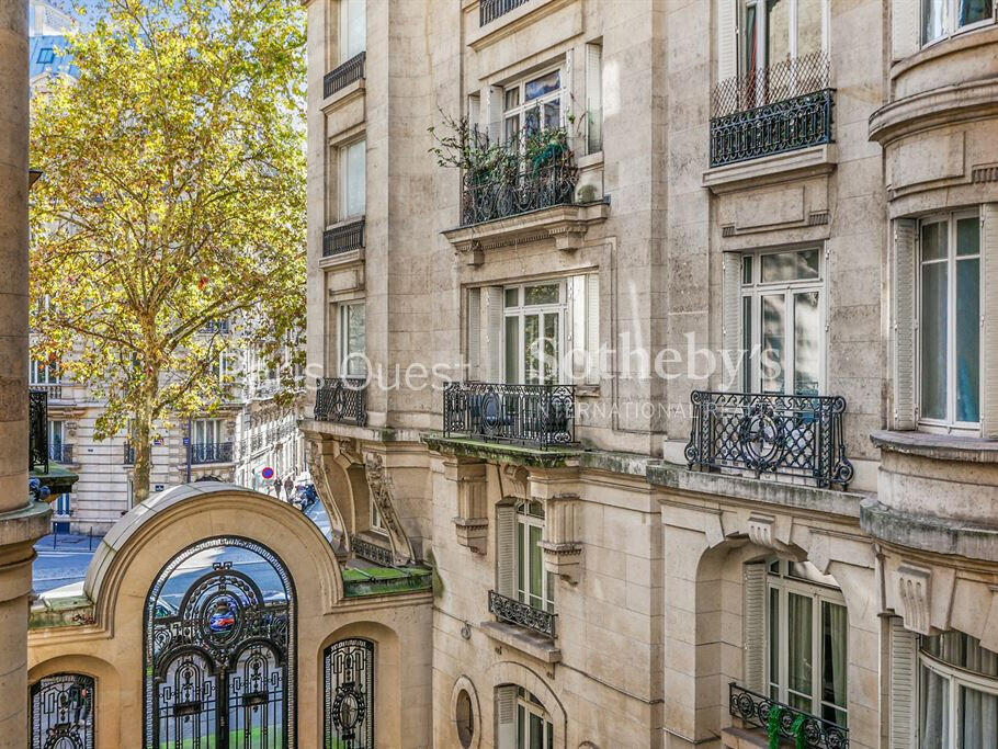 Apartment Paris 17e