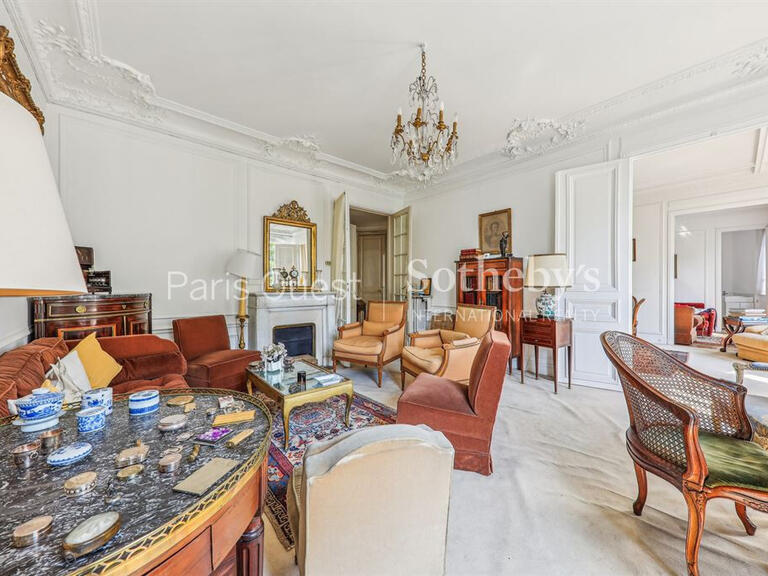 Appartement Paris 17e - 2 chambres - 97m²