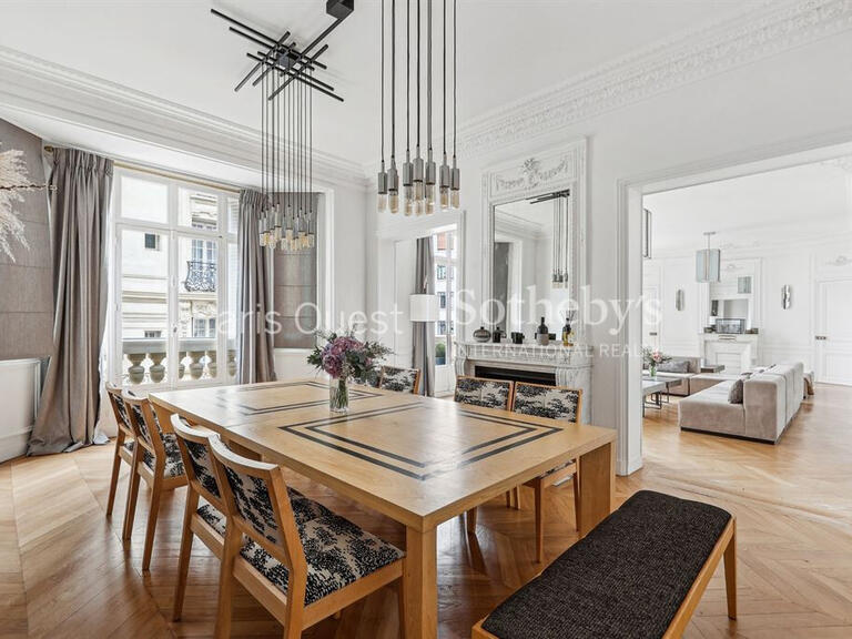 Apartment Paris 17e - 3 bedrooms - 248m²