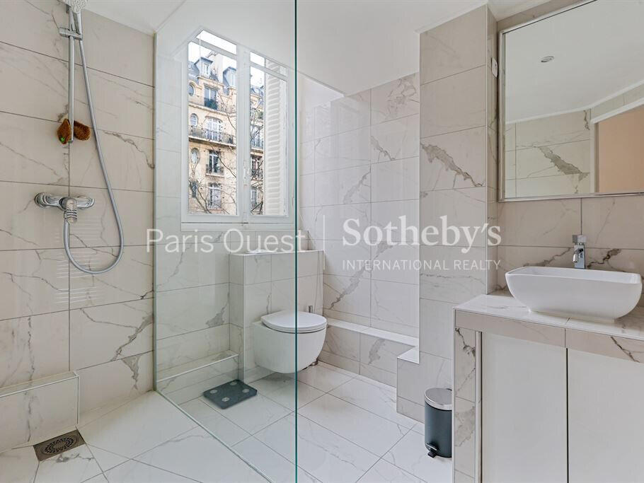 Apartment Paris 17e