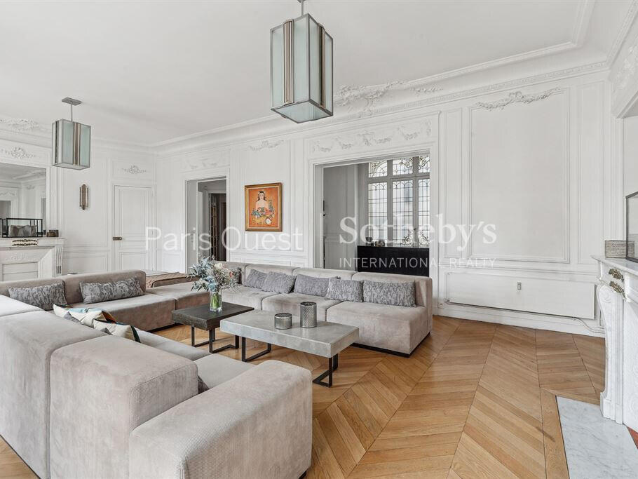 Apartment Paris 17e