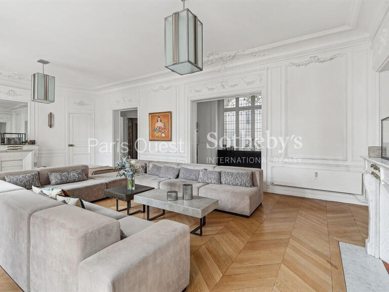 Apartment Paris 17e - 3 bedrooms - 248m²