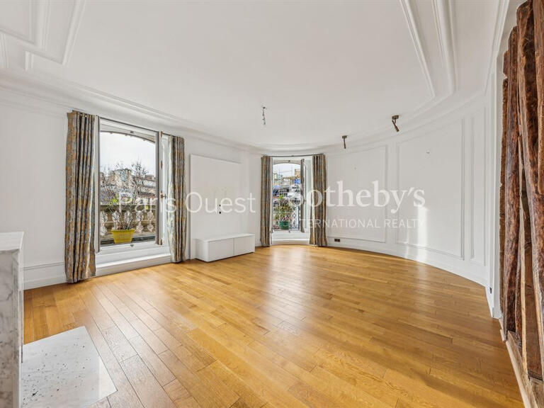 Apartment Paris 17e - 3 bedrooms - 205m²