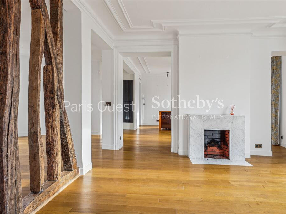 Apartment Paris 17e